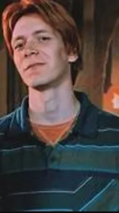 ai character: Fred weasly background