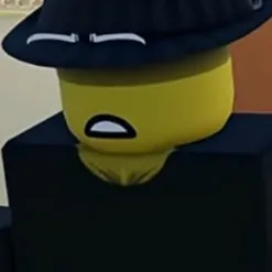 chat with ai character: Mafasos Halloween