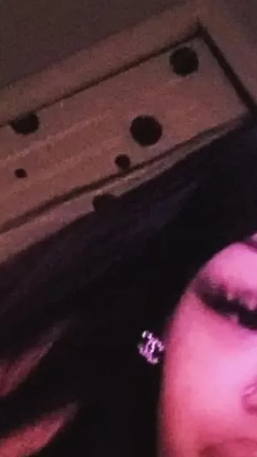 ai character: shaylean background