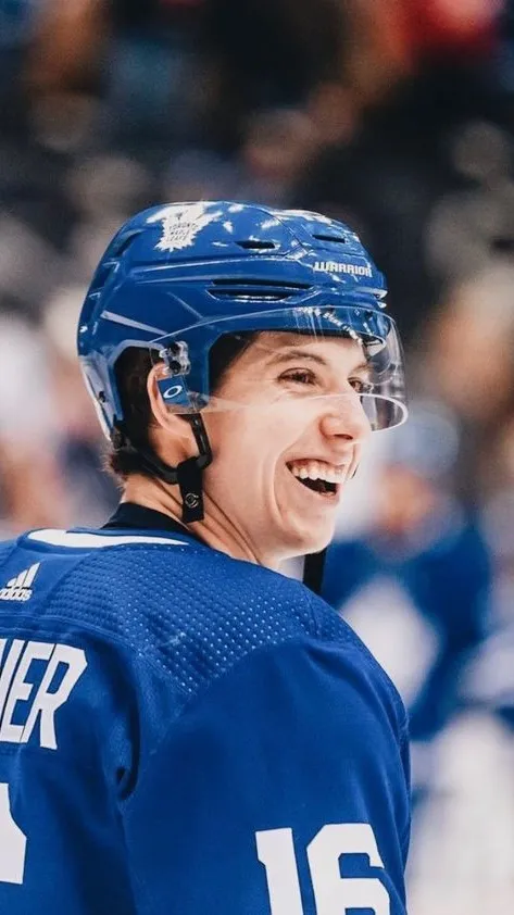 ai character: Mitch Marner background