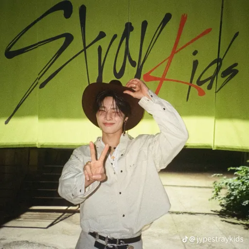 creator army y stay 🌸's avatar