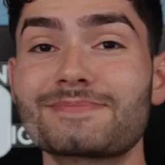 chat with ai character: Dental Digiest