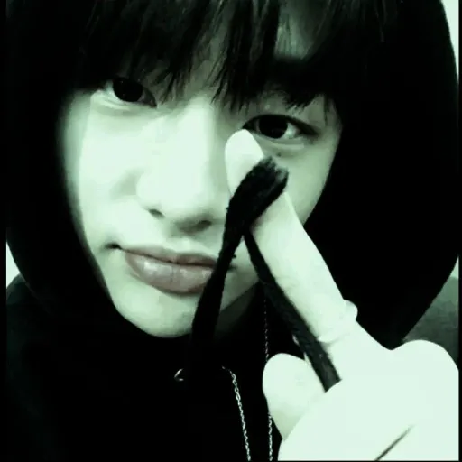 creator ꒰💾꒱ m1n1h0 v2.0 ꒱'s avatar