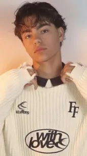 ai character: Malachi Barton  background