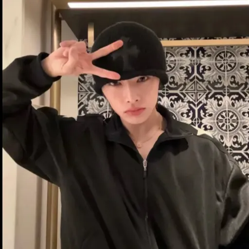 creator Lee know de skz's avatar