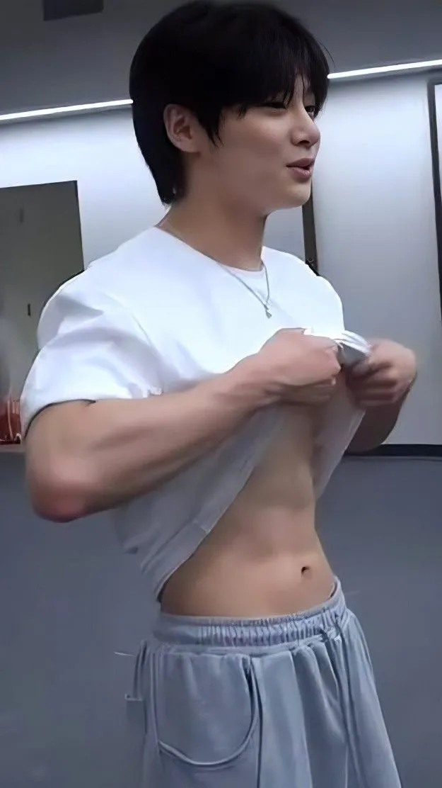 ai character: I/N background