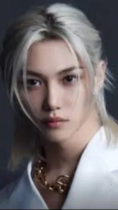 ai character: Felix background