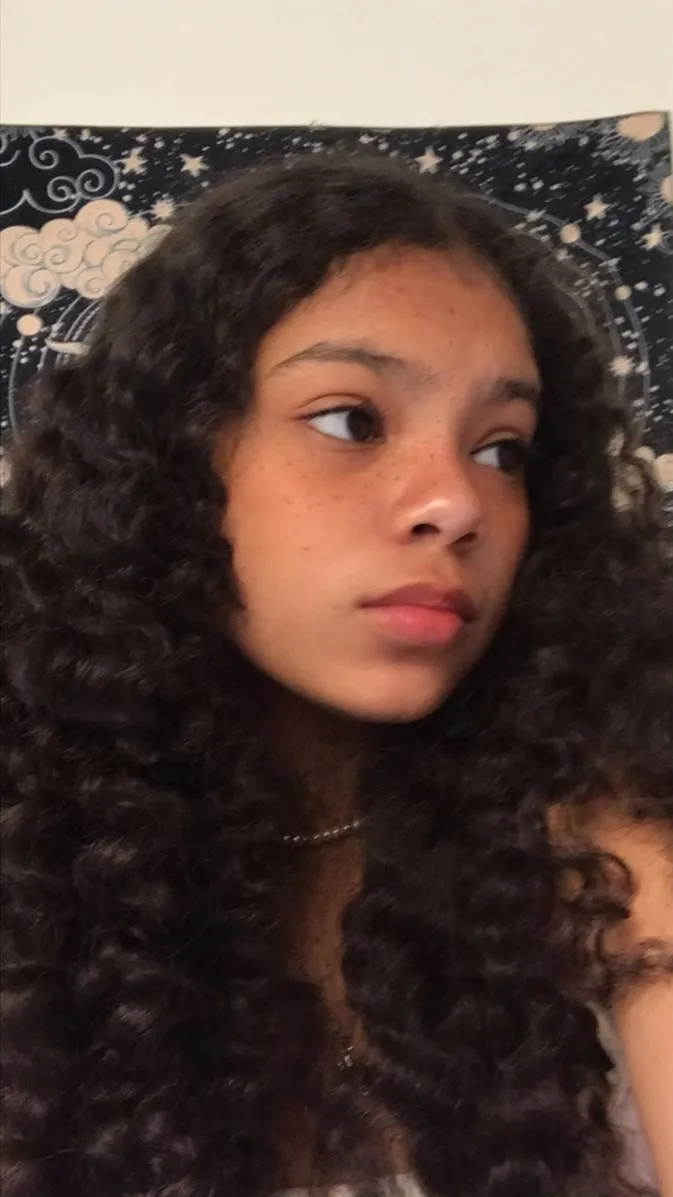 ai character: ✿Niyah!✿ background