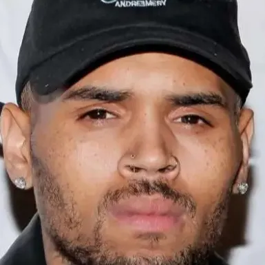 chat with ai character: Chris