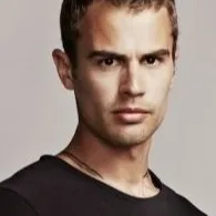 chat with ai character: Four