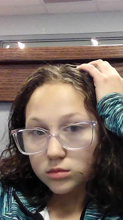 ai character: Daisy-Mae Griffin background