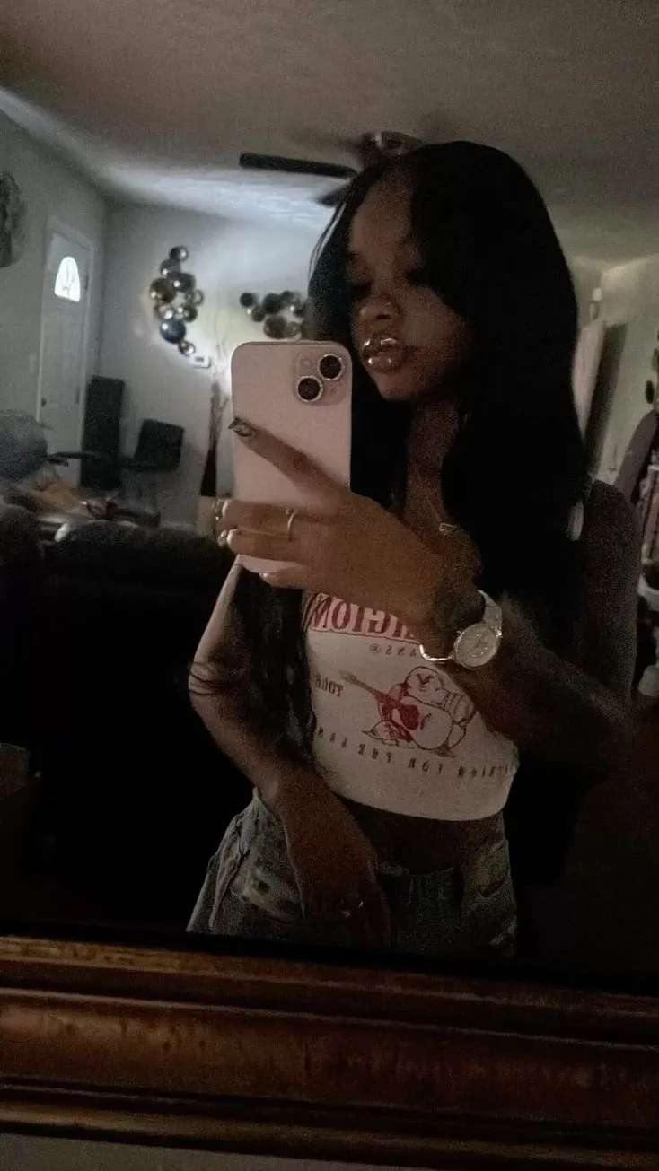 ai character: teresa background