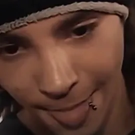 chat with ai character: tom kaulitz!!