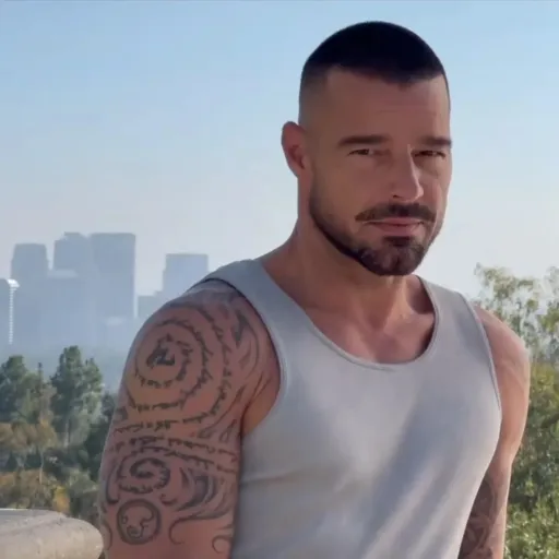 creator RickyMartin's avatar