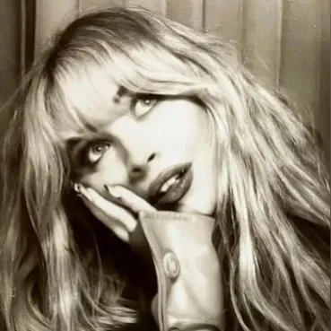 creator #Sabrina carpenter's avatar