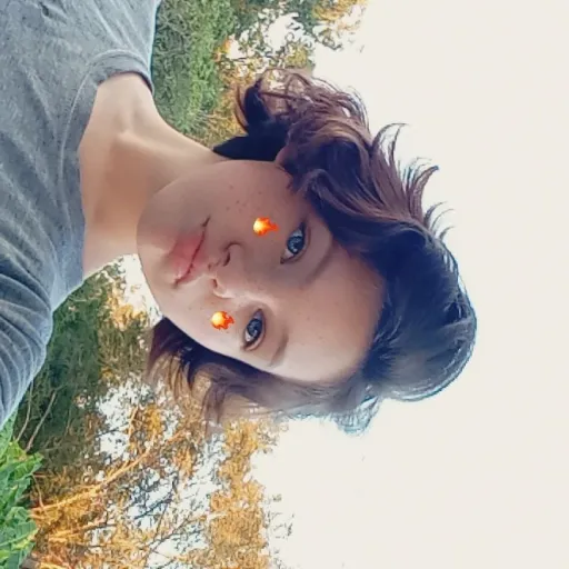 creator Celinetrotter's avatar