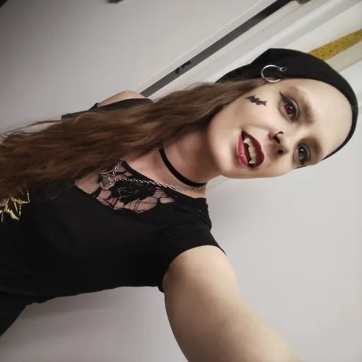 creator Mythica Rose's avatar