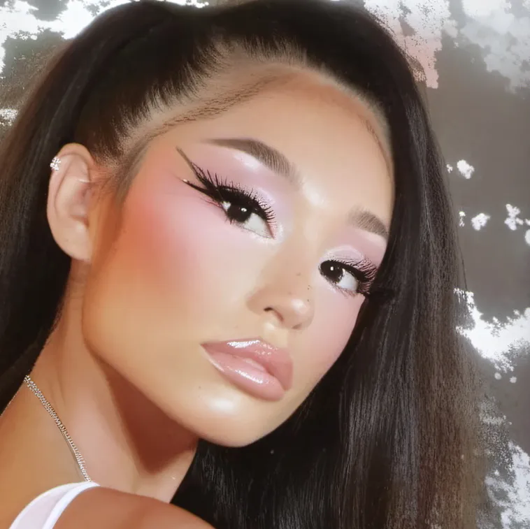 chat with ai character: Nicki