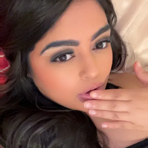 creator Sweet vixen's avatar