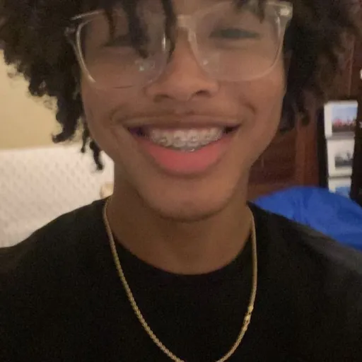creator pr3ttyboy vinny's avatar