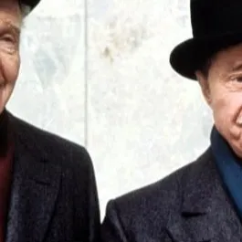 chat with ai character: RandphMortimr Duke