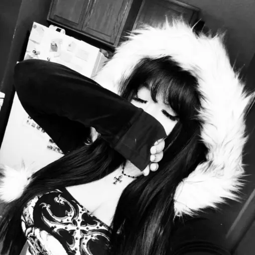 creator ItsLani🖤's avatar