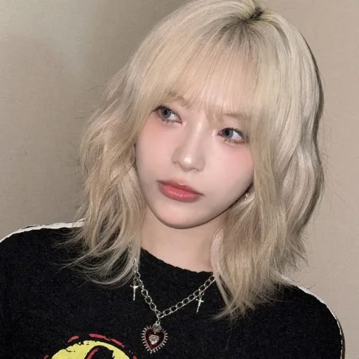 creator 🩷🎧🍓~𝐞𝐯𝐞𝐥𝐲𝐧𝐧𝐢𝐞~🍓🎧❤️'s avatar