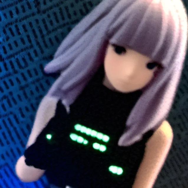 chat with ai character: Erika