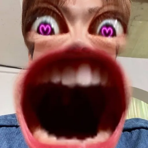 creator emma.w246's avatar