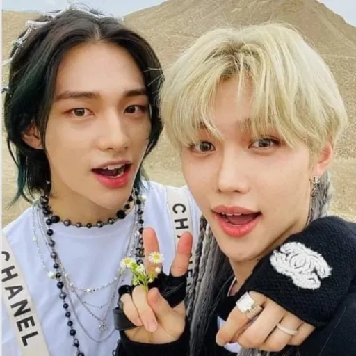 creator hyunjin felix💍's avatar