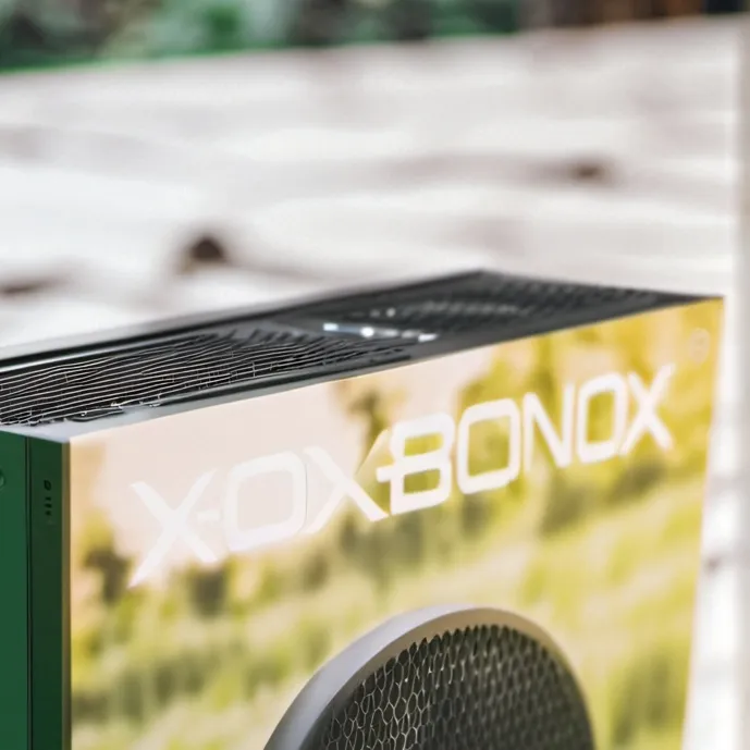 chat with ai character: xoxbonox (Xbox)