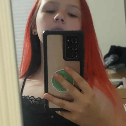 creator Violet Gulliford's avatar