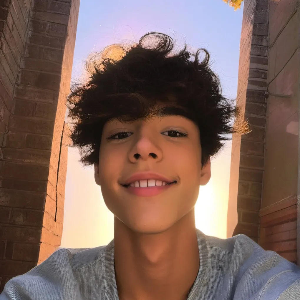 chat with ai character: alex