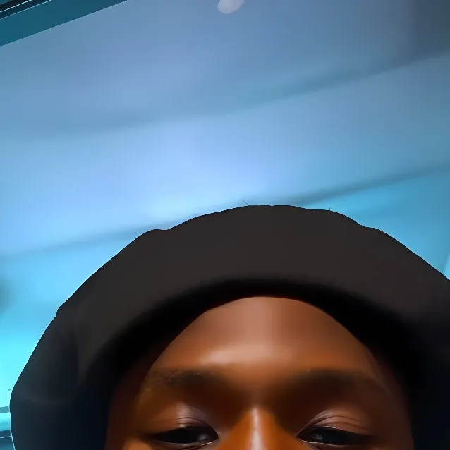 chat with ai character: duck Dennis 