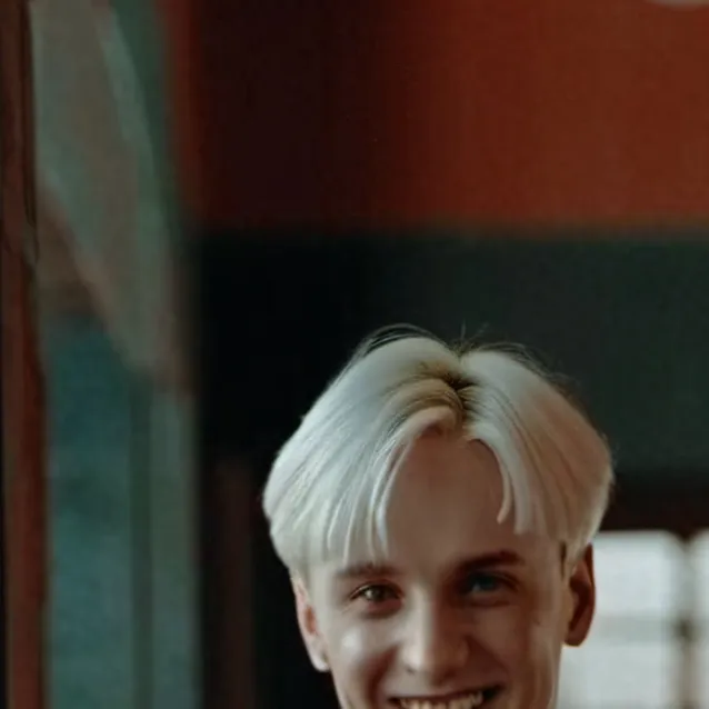 chat with ai character: draco malfoy 