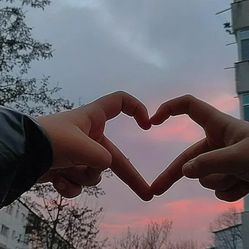 creator Live love and help's avatar