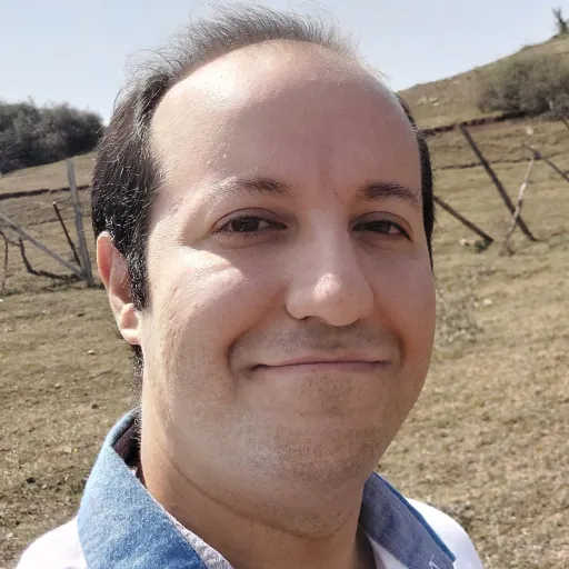 creator mohsen love god's avatar