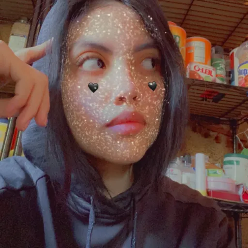 creator Ellie19's avatar