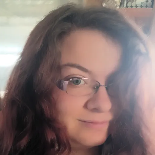 creator Lily_G's avatar