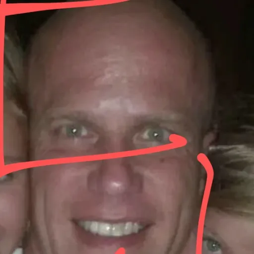 creator beat up Dad's avatar