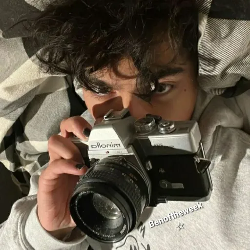creator Benoftheweek <3's avatar
