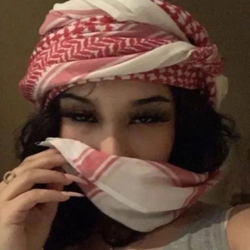 creator 《♡•Christine •♡》's avatar