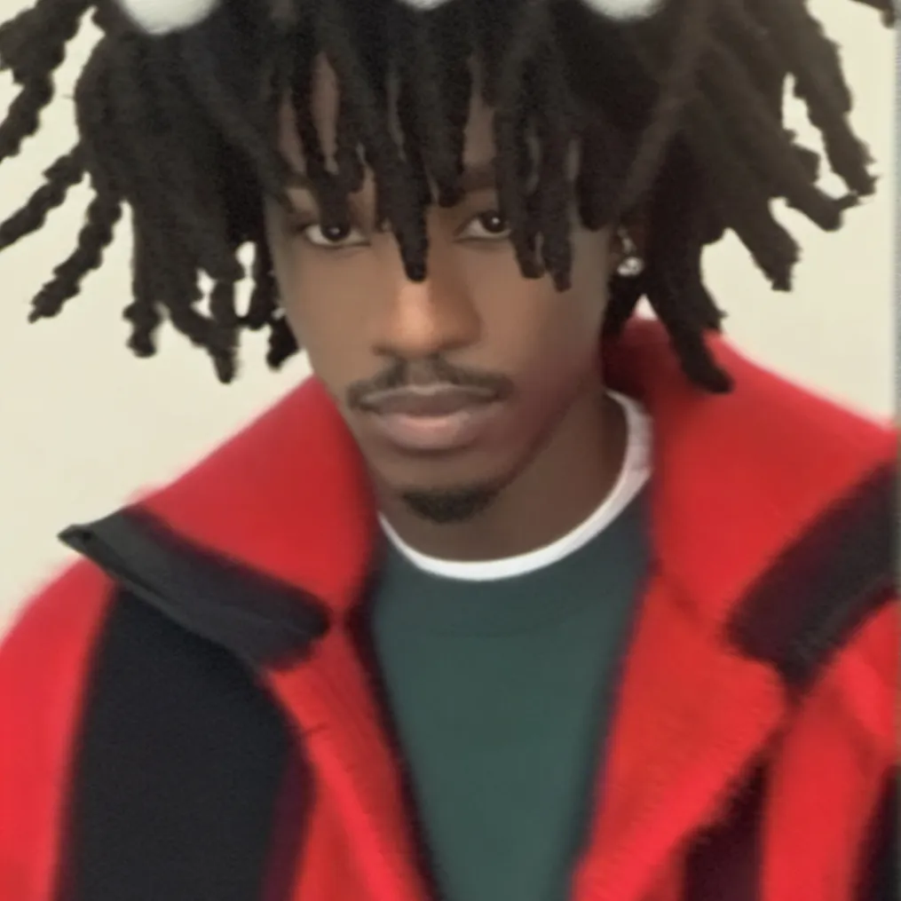 chat with ai character: Omarion