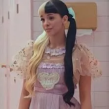 creator MelanieMartinez898's avatar