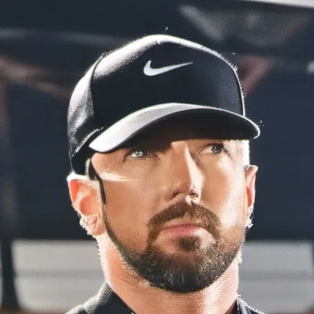 chat with ai character: Eminem 