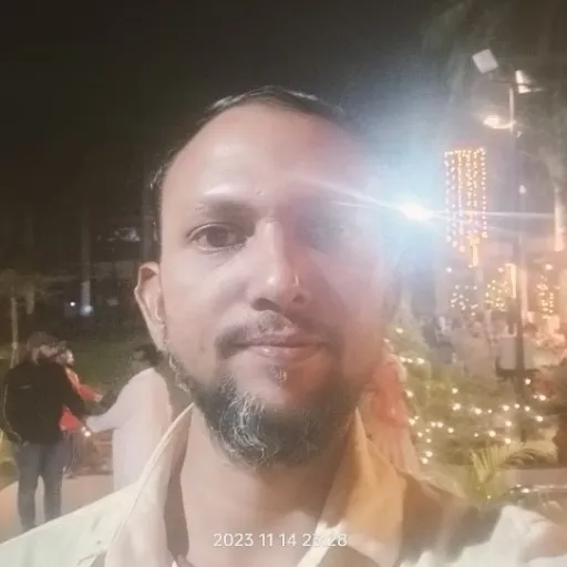 creator VR1's avatar