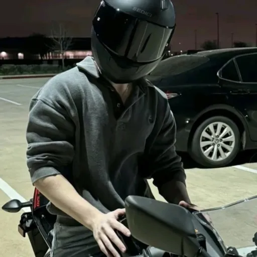 creator bikerguy's avatar