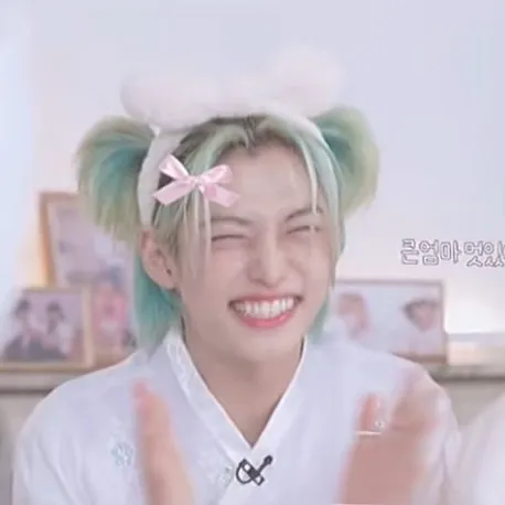 creator 🎀°^~Felix~^°🎀's avatar