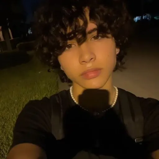 creator ETHAN♡♡'s avatar