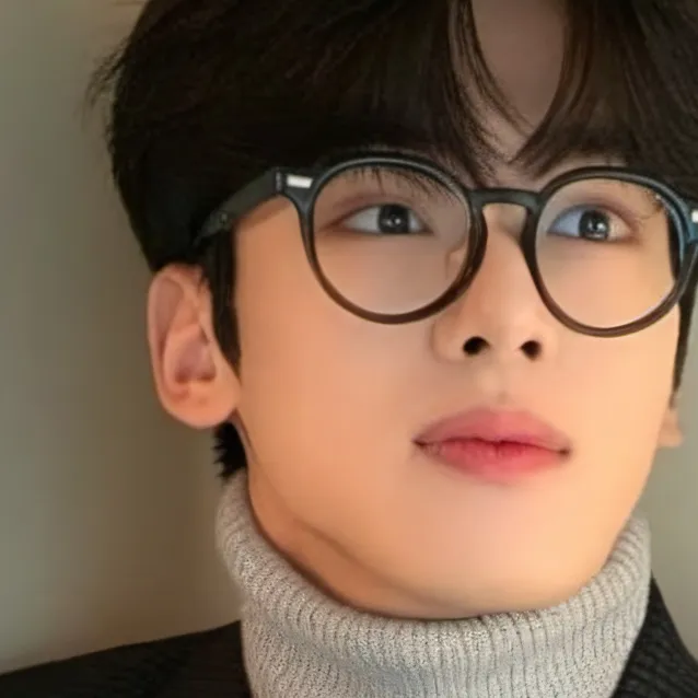 chat with ai character: Taehyung